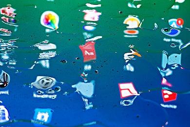 《寂静岭：短讯》官方游戏描述与封面艺术图曝光